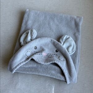 Pottery Barn Kids Soft Gray Mouse Towel